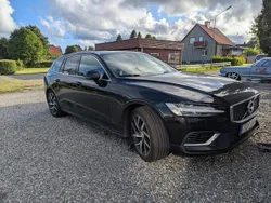Svart Begagnad 2019 Volvo V60 Inscription Kombi | 285 000 kr (Marknadspris)