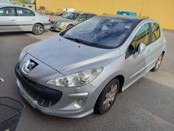 Grå Begagnad 2010 Peugeot 308 Halvkombi | 35 000 kr (Bra pris)