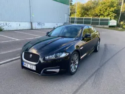 Svart Begagnad 2013 Jaguar XF Sedan | 129 000 kr (Bra pris)