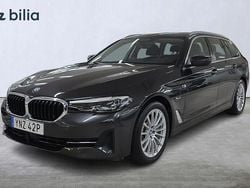 Grå Begagnad 2022 BMW 530e Kombi | 384 000 kr (Bra pris)