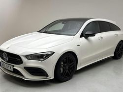 Vit Begagnad 2022 Mercedes CLA35 AMG Shooting Brake AMG Kombi | 389 000 kr