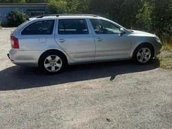 Silver Begagnad 2011 Skoda Octavia Elegance Kombi | 30 000 kr (Superpris)