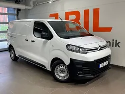 Vit Begagnad 2017 Citroën Jumpy Business Class Minibuss | 119 900 kr (Marknadspris)