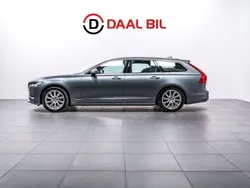 Grå Begagnad 2017 Volvo V90 Inscription Kombi | 274 700 kr (Marknadspris)