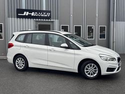 Vit Begagnad 2017 BMW 218 Gran Tourer Advantage Minibuss | 114 900 kr (Marknadspris)
