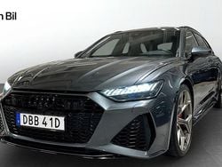 Grå Begagnad 2023 Audi RS6 Performance Kombi | 1 199 000 kr (Marknadspris)