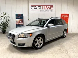 Ljusgrå Begagnad 2007 Volvo V50 Momentum Kombi | 45 900 kr (Lite dyr)
