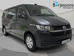 Grå Begagnad 2020 VW Caravelle Minibuss | 359 900 kr (Marknadspris)
