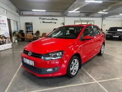 Röd Begagnad 2009 VW Polo Halvkombi | 54 900 kr (Marknadspris)