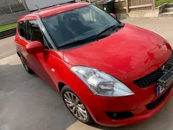 Röd Begagnad 2013 Suzuki Swift Halvkombi | 50 000 kr (Bra pris)