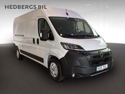 Vit Ny 2025 Peugeot Boxer Van | 474 875 kr (Marknadspris)