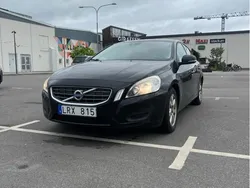 Svart Begagnad 2011 Volvo S60 Kinetic Sedan | 70 000 kr (Bra pris)