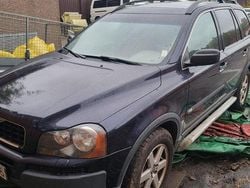 Blå Begagnad 2005 Volvo XC90 Kinetic SUV | 42 000 kr (Marknadspris)