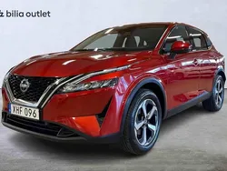 Röd Begagnad 2022 Nissan Qashqai N-Connecta SUV | 294 900 kr (Marknadspris)