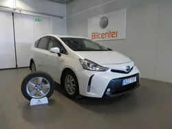 Vit Begagnad 2019 Toyota Prius+ Minibuss | 279 900 kr