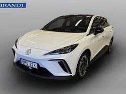 Vit Begagnad 2022 MG MG4 EV Luxury Halvkombi | 249 900 kr (Marknadspris)