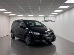 Svart Begagnad 2017 VW Touran R-line Minibuss | 239 900 kr (Dyr)