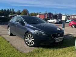 Blå Begagnad 2013 Volvo V40 Summum Kombi | 70 000 kr (Superpris)