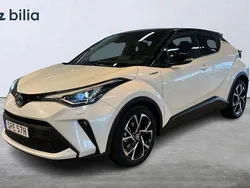 Vit Begagnad 2021 Toyota C-HR Edition SUV | 284 900 kr (Lite dyr)
