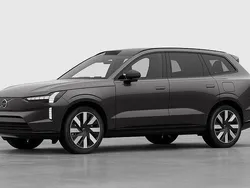 Grå Begagnad 2024 Volvo EX90 Performance SUV | 1 029 500 kr