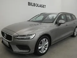 Grå Begagnad 2018 Volvo V60 Momentum Kombi | 235 800 kr (Lite dyr)