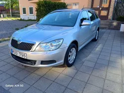 Silver Begagnad 2013 Skoda Octavia Ambiente Kombi | 49 900 kr