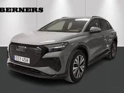 Kiselgrå Begagnad 2023 Audi Q4 e-tron Proline SUV | 499 900 kr (Marknadspris)