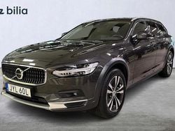 Grå Begagnad 2021 Volvo V90 CC SE Kombi | 419 900 kr (Marknadspris)