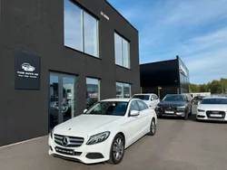 Vit Begagnad 2016 Mercedes C220 Avantgarde Sedan | 199 900 kr (Bra pris)