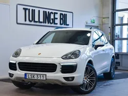 Vit Begagnad 2016 Porsche Cayenne S Sport SUV | 314 900 kr