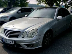 Silver Begagnad 2004 Mercedes E240 Sedan | 16 500 kr (Superpris)