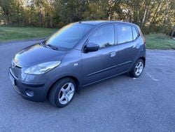 Grå Begagnad 2008 Hyundai i10 Halvkombi | 28 500 kr (Marknadspris)