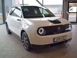Vit Begagnad 2020 Honda e Advance Halvkombi | 209 900 kr (Dyr)