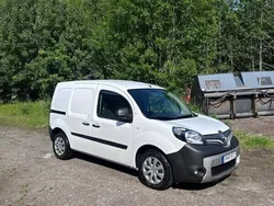 Vit Begagnad 2017 Renault Kangoo Minibuss | 85 000 kr (Marknadspris)