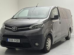 Mörkgrå Begagnad 2018 Toyota Proace Van | 130 000 kr