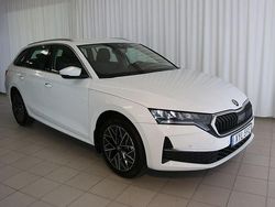Vit Ny 2025 Skoda Octavia Selection Kombi | 364 500 kr (Marknadspris)
