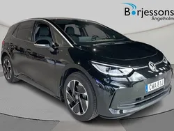 Svart Ny 2025 VW ID.3 Pro Performance Halvkombi | 469 000 kr