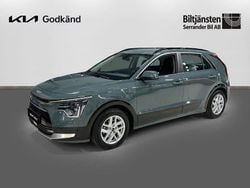 Grön Begagnad 2022 Kia Niro SUV | 299 900 kr (Bra pris)