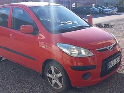 Röd Begagnad 2009 Hyundai i10 Halvkombi | 35 000 kr (Marknadspris)