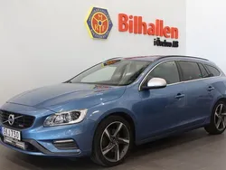 Blå Begagnad 2014 Volvo V60 R-Design Kombi | 139 000 kr (Marknadspris)