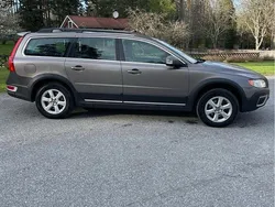 Grå Begagnad 2011 Volvo XC70 Momentum SUV | 100 000 kr (Bra pris)