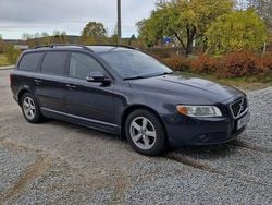 Grå Begagnad 2009 Volvo V70 Momentum Kombi | 40 000 kr (Superpris)