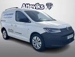Vit Begagnad 2025 VW Caddy Minibuss | 439 900 kr
