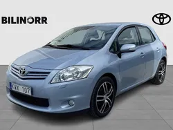 Ljusblå Begagnad 2010 Toyota Auris Halvkombi | 59 900 kr (Lite dyr)