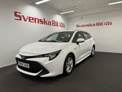 Vit Begagnad 2021 Toyota Corolla Active Kombi | 249 000 kr (Marknadspris)