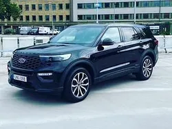 Svart Begagnad 2022 Ford Explorer ST SUV | 390 000 kr (Marknadspris)