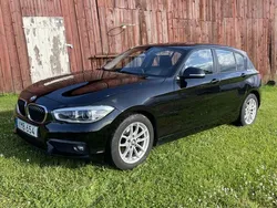 Svart Begagnad 2017 BMW 118 Advantage Halvkombi | 154 000 kr (Marknadspris)