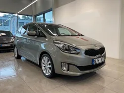 Grå Begagnad 2014 Kia Carens 3 Minibuss | 99 000 kr (Marknadspris)