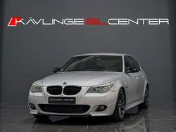Ljusgrå (grå) Begagnad 2010 BMW 520 M Sport Sedan | 89 900 kr (Marknadspris)