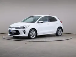Vit (clear white solid) Begagnad 2019 Kia Rio Advance Sedan | 125 000 kr (Marknadspris)